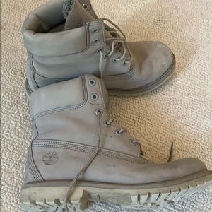 Women’s timbs boots